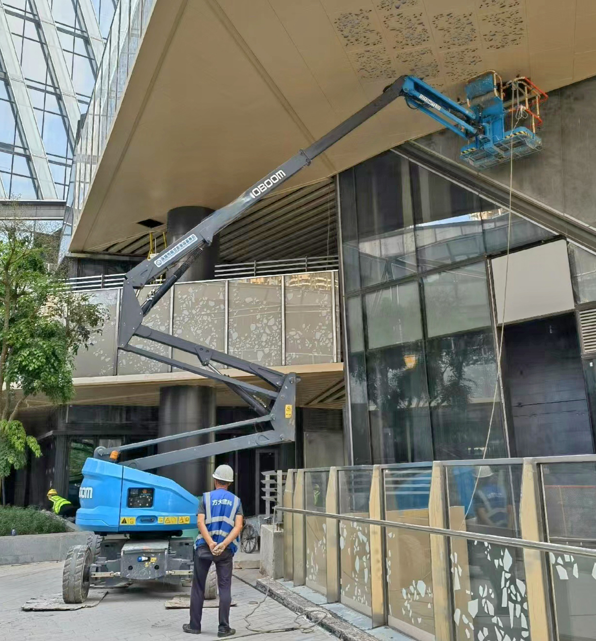 成都升降機(jī)租賃